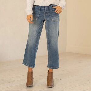Judy Blue Utility Jeans in Denim Blue